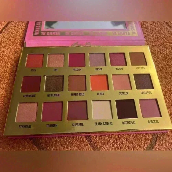 Lime Crime Venus XL Eye & Face Palette - Picture 6 of 6